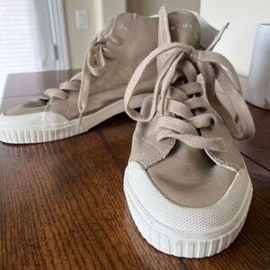 Tretorn Women’s High Top Sneaker